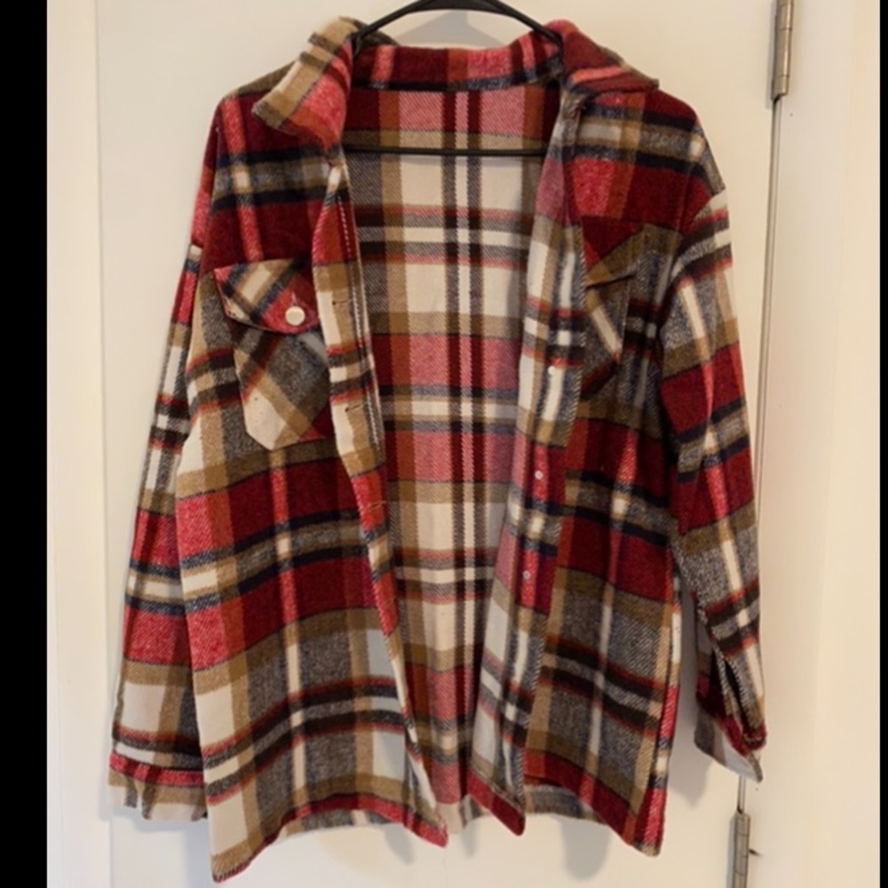Red/Yellow/White Plaid Flannel/Jacket, size M.